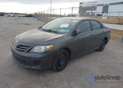 2013 Toyota Corolla Le из США, поврежденный, VIN 2T1BU4EEXDC986870